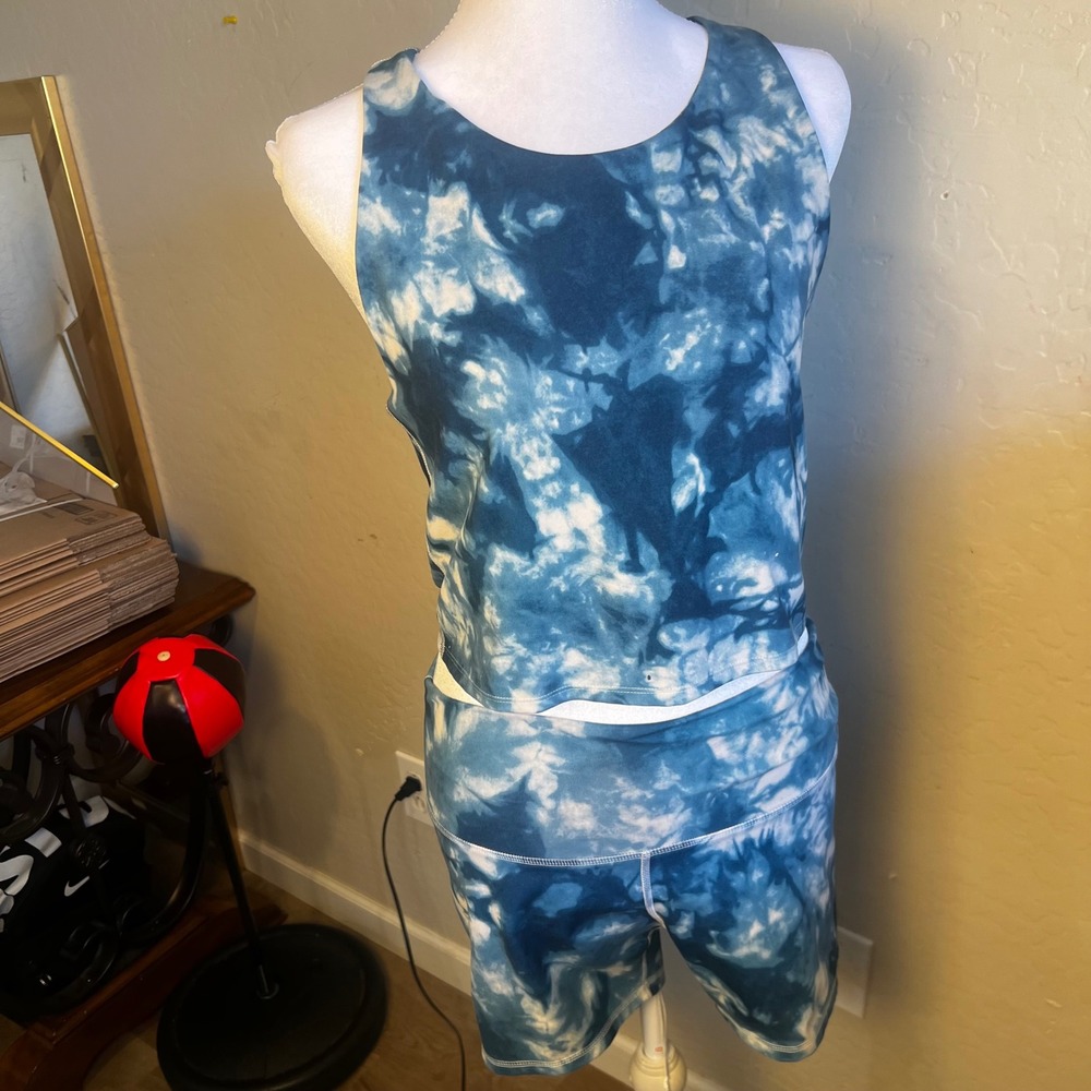 Champion Womens Tie Dye Activewear Set Blue White Tank Top Biker Shorts Large